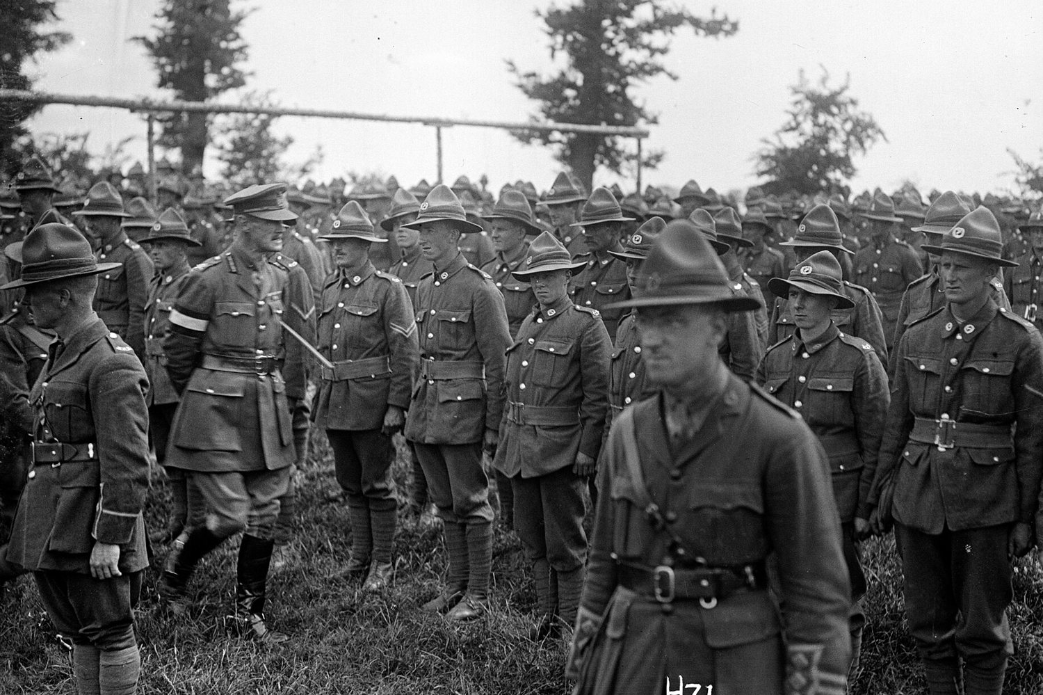 General Godley reviewing New Zealand soldiers after the Battle of Messines, 21 June 1917